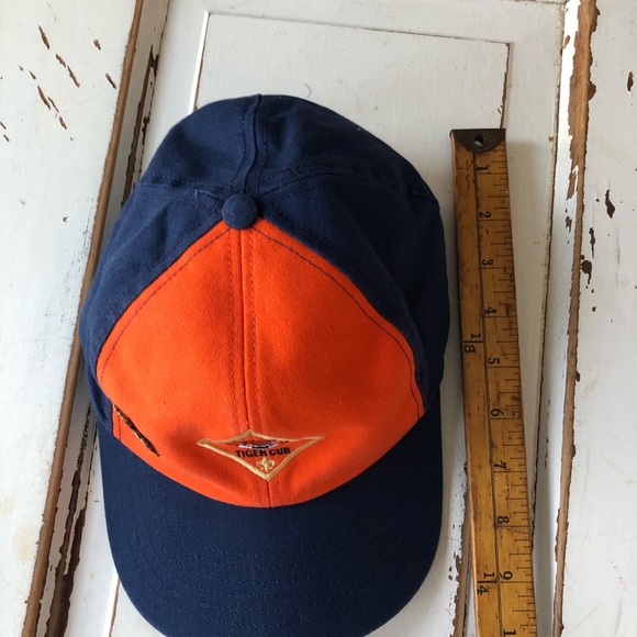 Boy Scouts Tiger Cub Hat and Pin - Picture 8 of 8